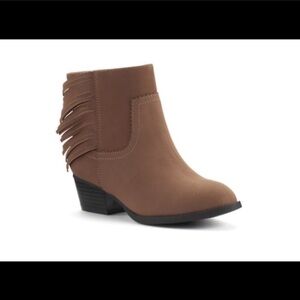 Union bay girls fringe booties sz 11